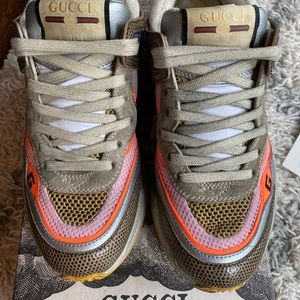 Gucci sneakers